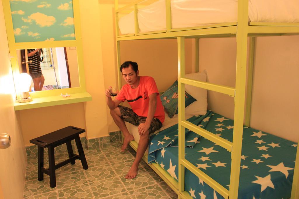 Tid Tarad Hostel ホアヒン郡 部屋 写真